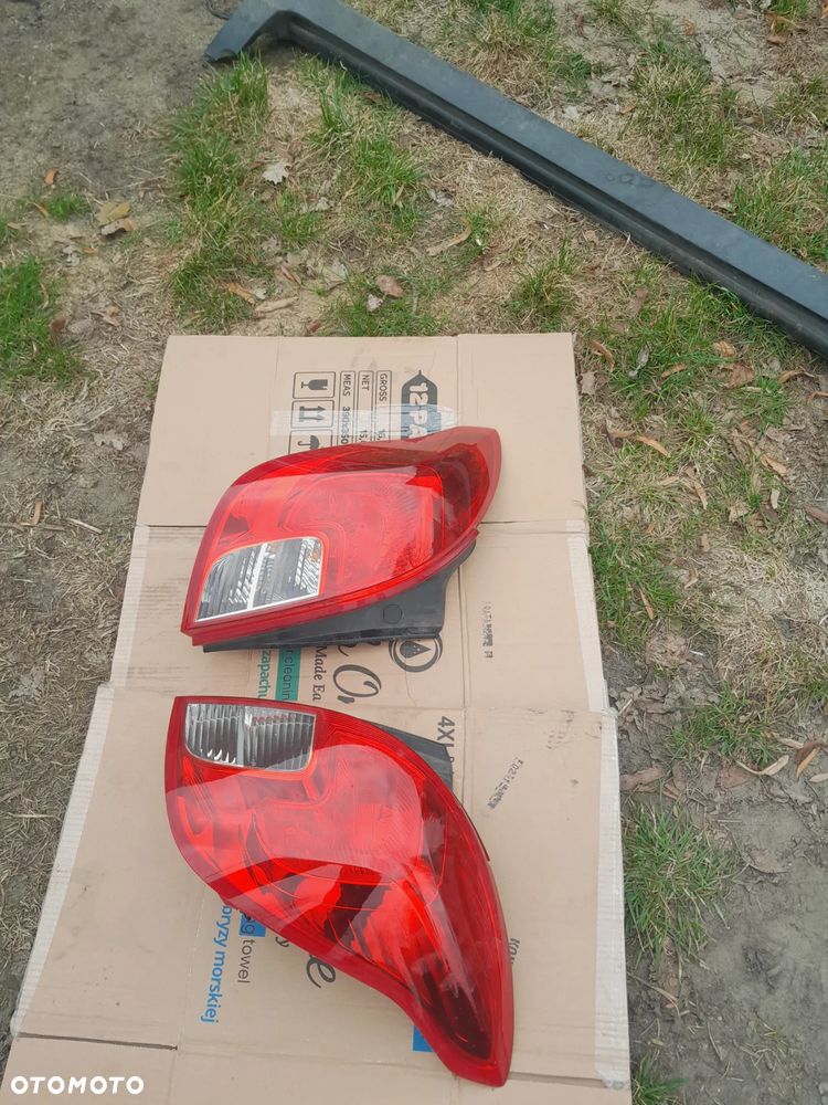 LAMPA TYLNA MOKKA X PRAWA LUB LEWA - 2