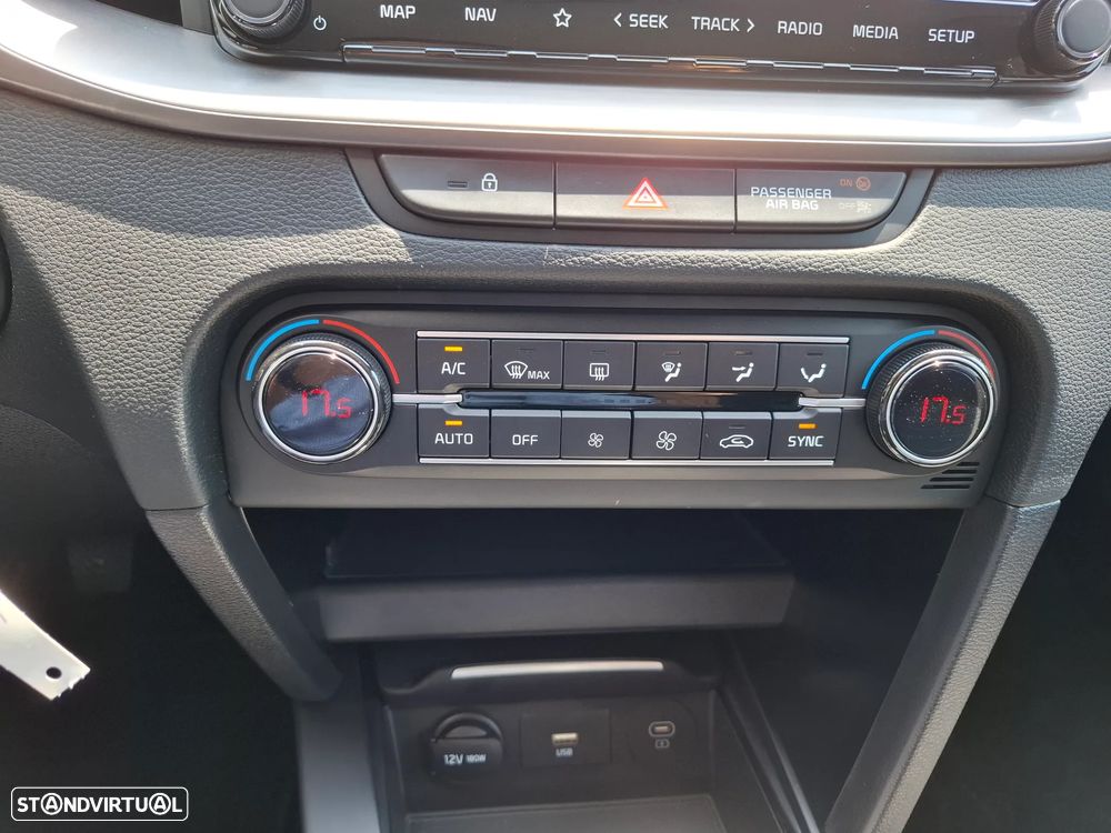 Kia XCeed 1.5 T-GDi Sport - 35