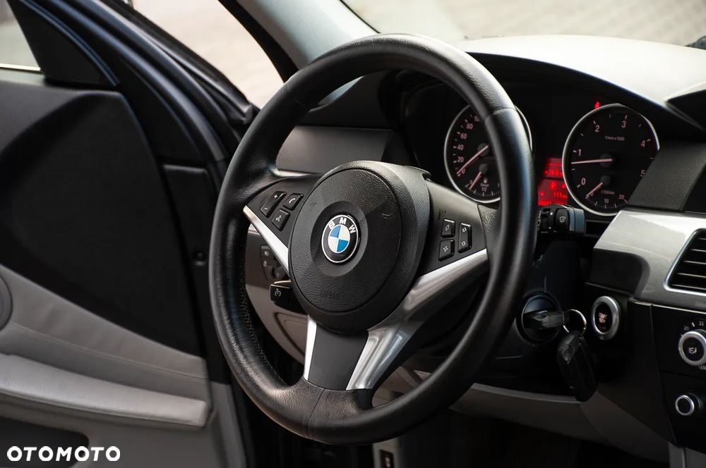 BMW Seria 5 530d - 16