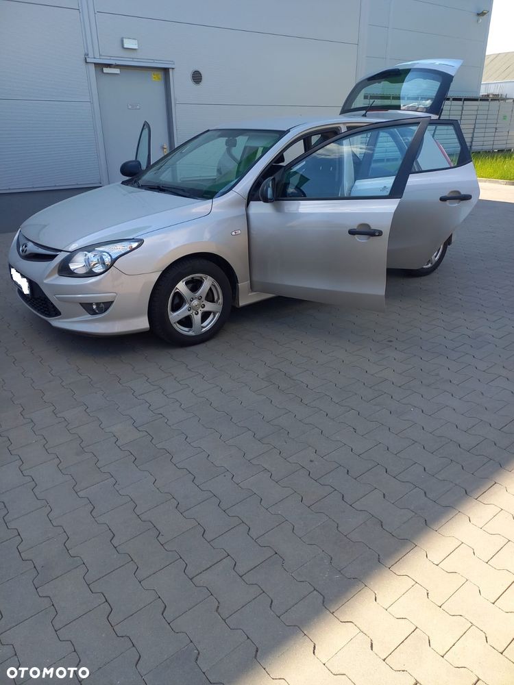 Hyundai i30 - 16