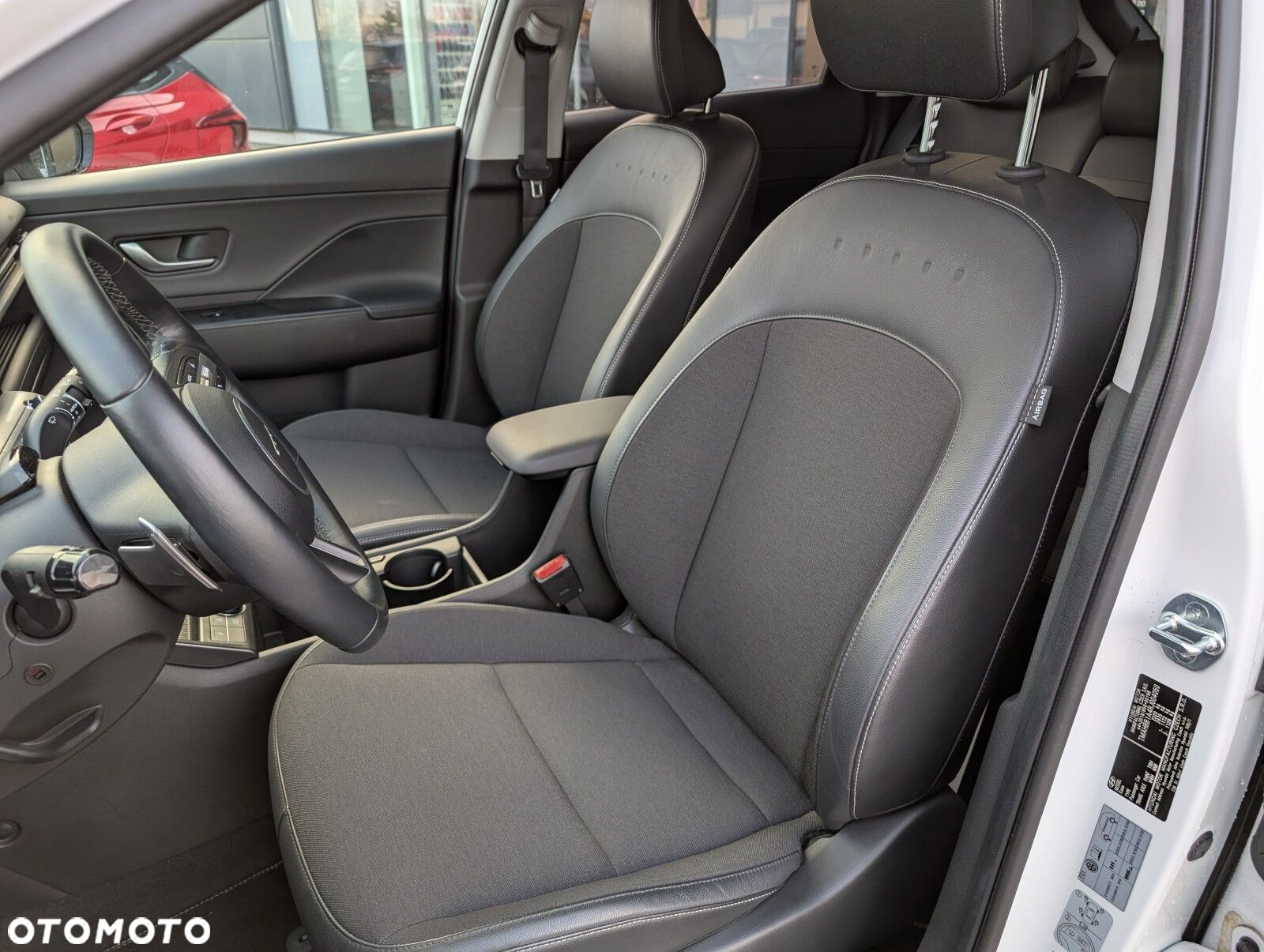 Hyundai Kona - 10