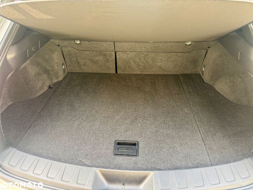 Lexus UX 250h F Sport 2WD - 31