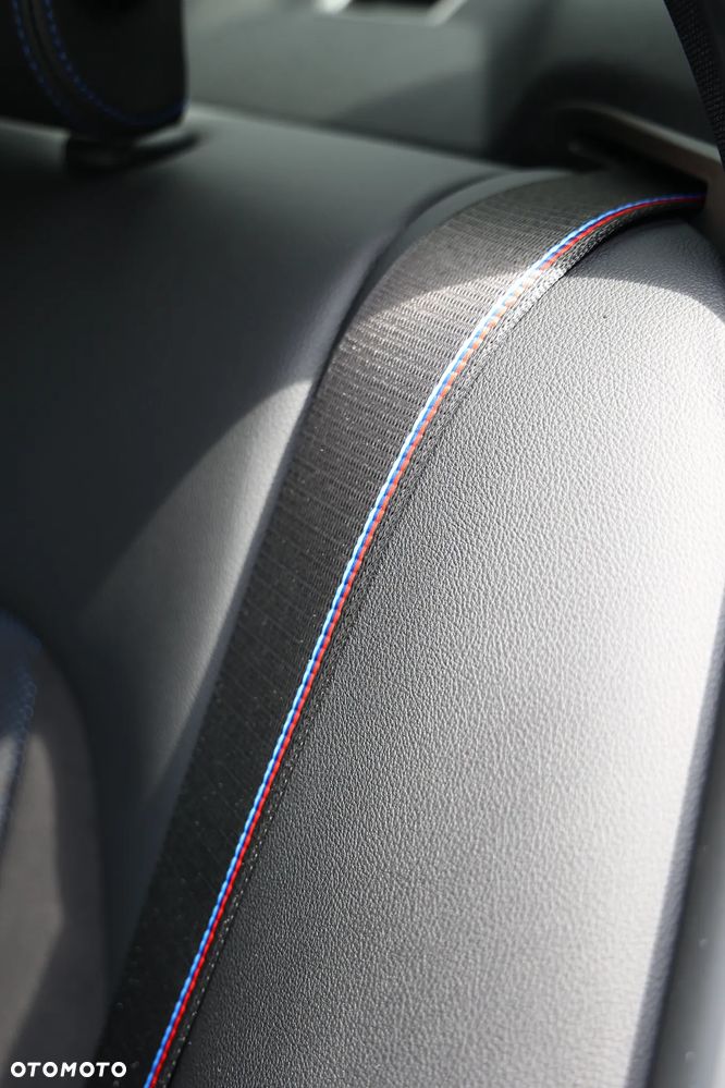 BMW Seria 3 330i xDrive M Sport - 31