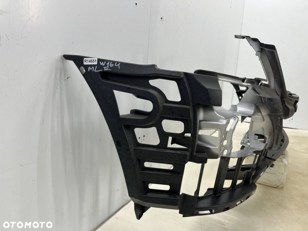 Zderzak przedni Mercedes ML II w164 05-08r. przedlift ślizg stelaż zderzaka przód a1648850165 - 2