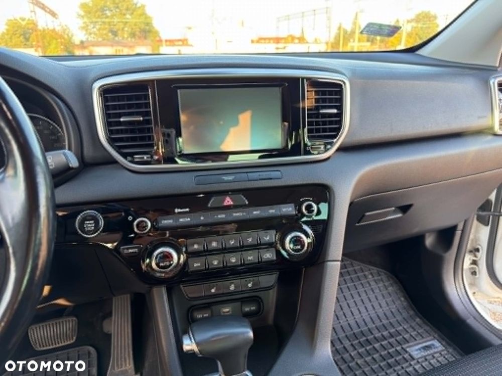 Kia Sportage 1.6 T-GDI L Business Line 2WD DCT - 9