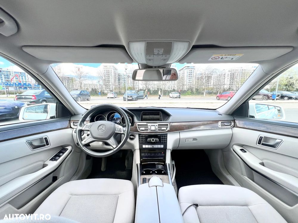 Mercedes-Benz E 300 BLUETEC Aut. - 3