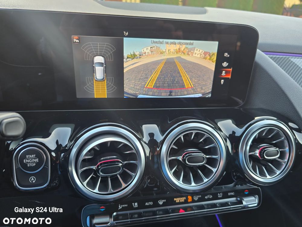 Mercedes-Benz GLA 200 d 8G-DCT AMG Line - 27