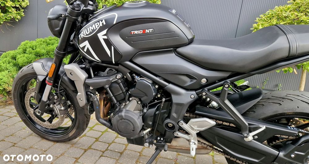 Triumph Trident - 31