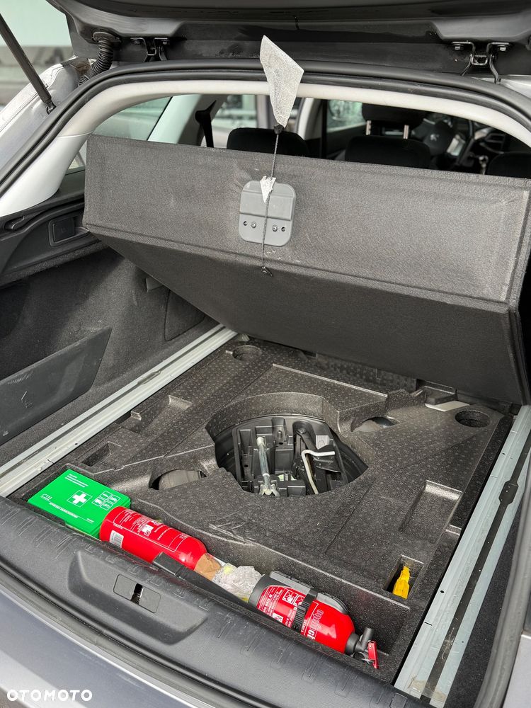 Peugeot 308 1.2 PureTech Active S&S - 11