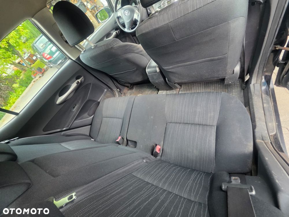 Toyota Auris - 7