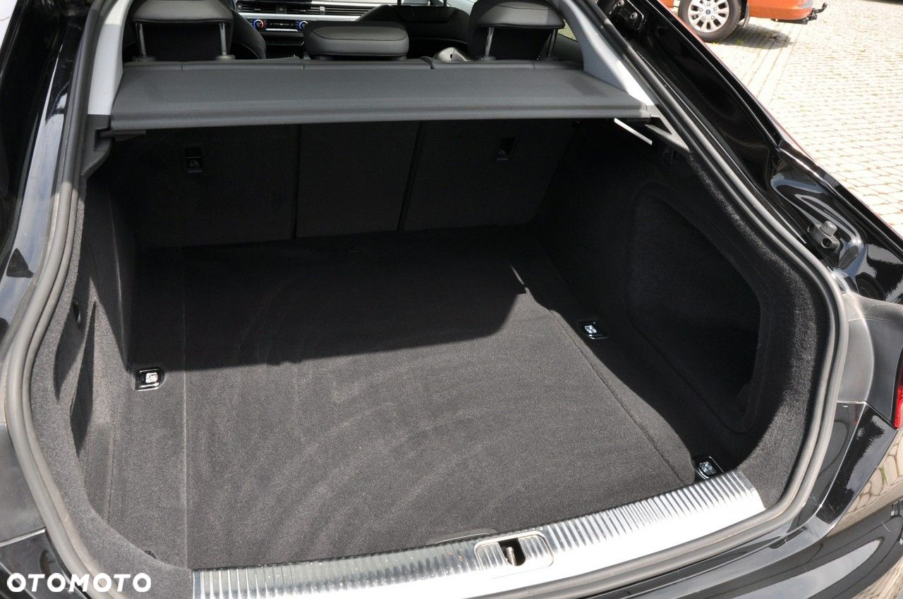 Audi A5 Sportback 40 TDI quattro S tronic advanced - 33
