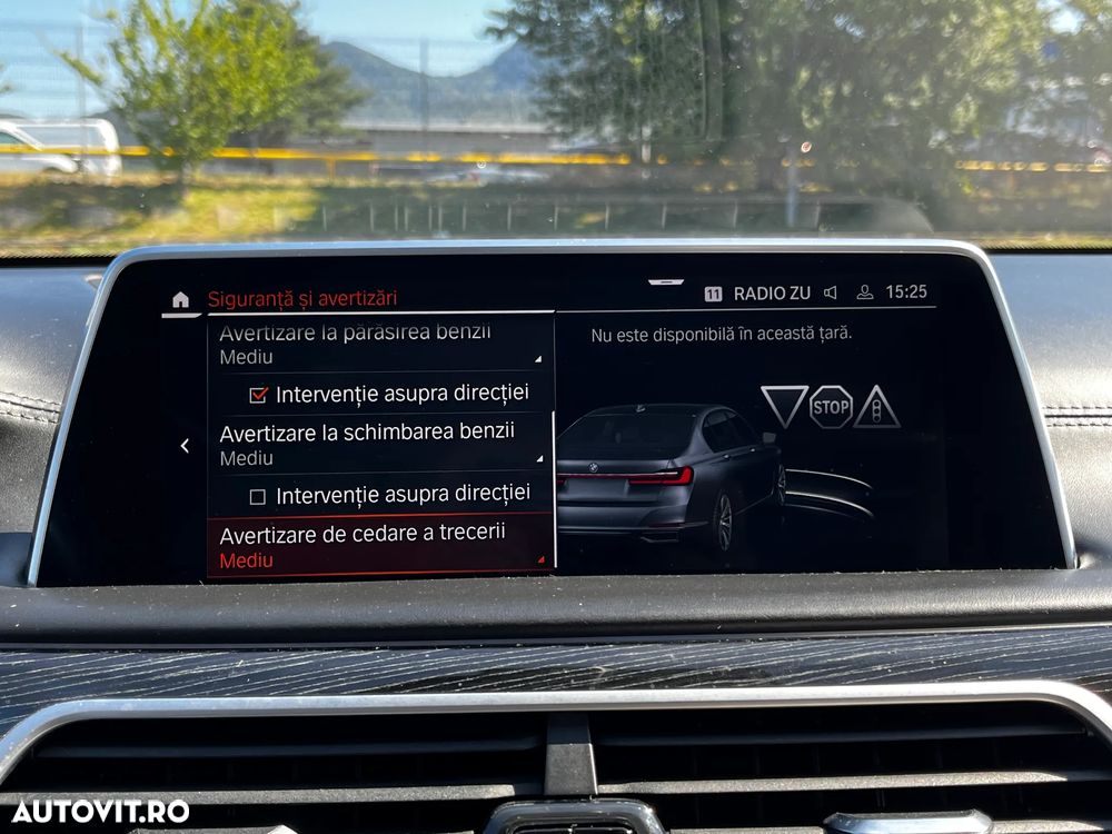 BMW Seria 7 750Ld xDrive - 28