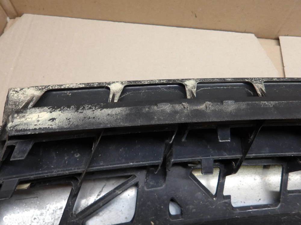 OPEL ASTRA III H HB 5D 1.9D HB 5D GRILL ATRAPA 13241961 - 4