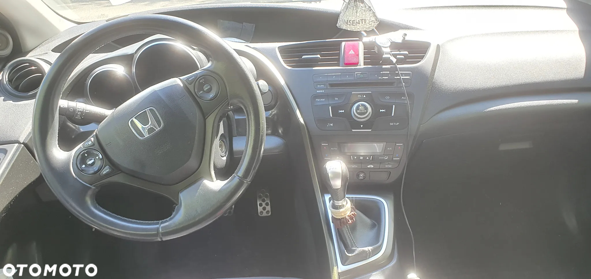 Honda Civic 1.8 Comfort - 13