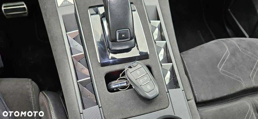 DS Automobiles DS 7 Crossback - 34