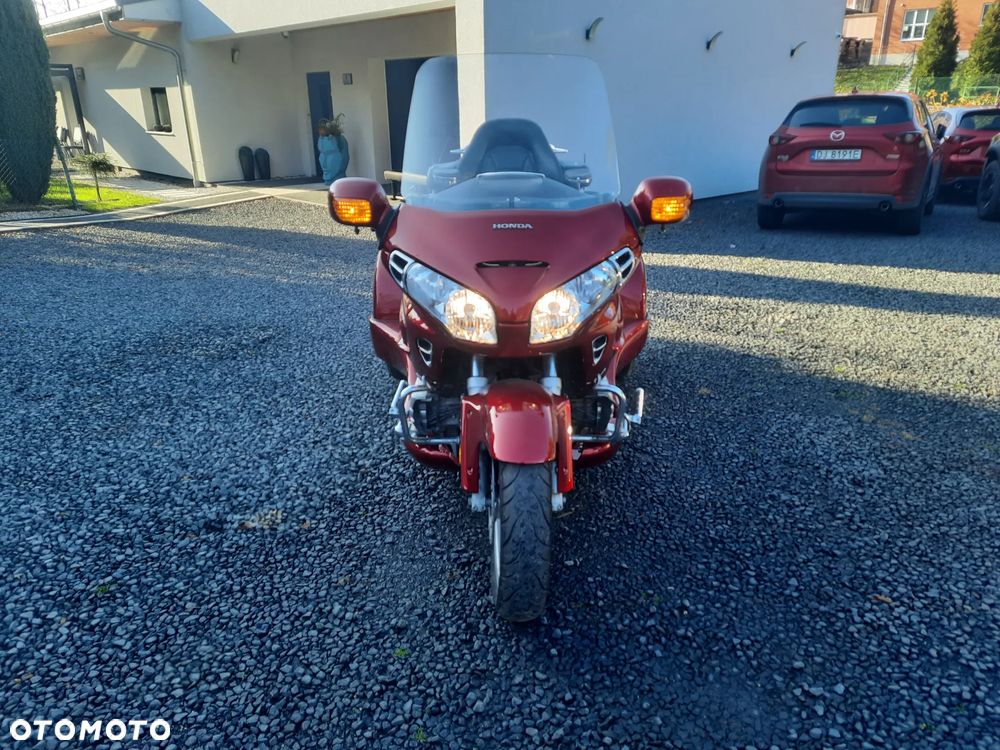 Honda GL - 6