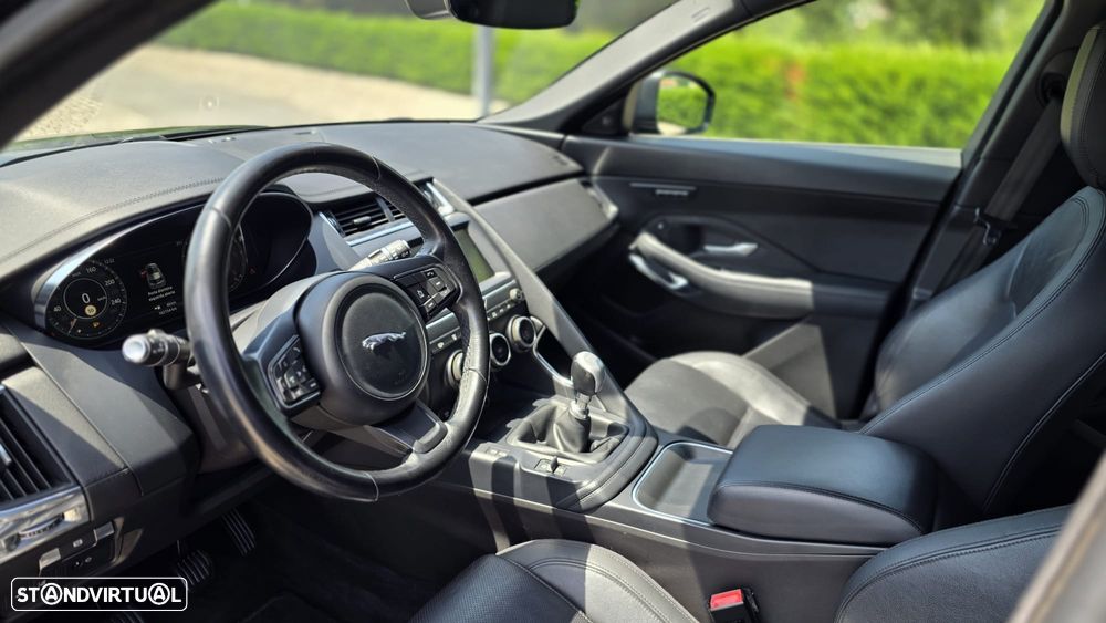 Jaguar E-Pace 2.0 i4D - 7