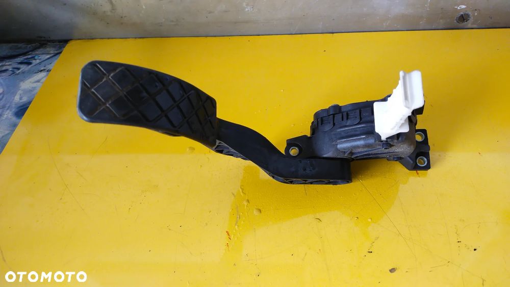 PEDAŁ GAZU POTENCJOMETR  AUDI A3 1J1721503 - 1