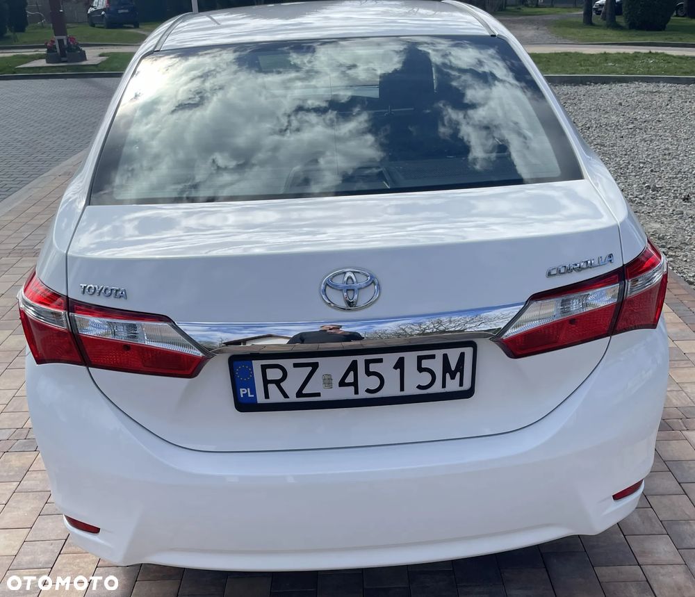 Toyota Corolla 1.6 Comfort - 14