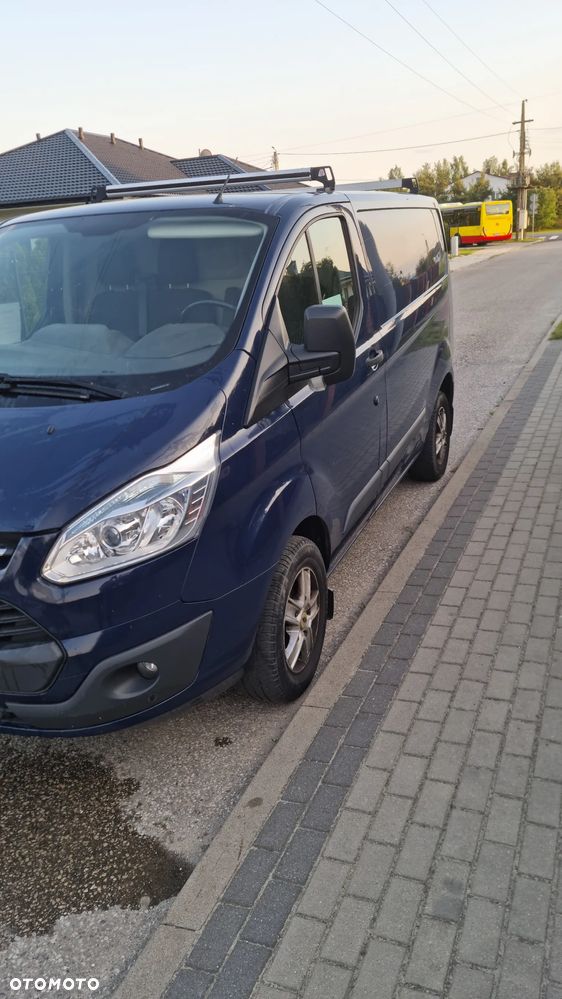 Ford TRANSIT CUSTOM - 2