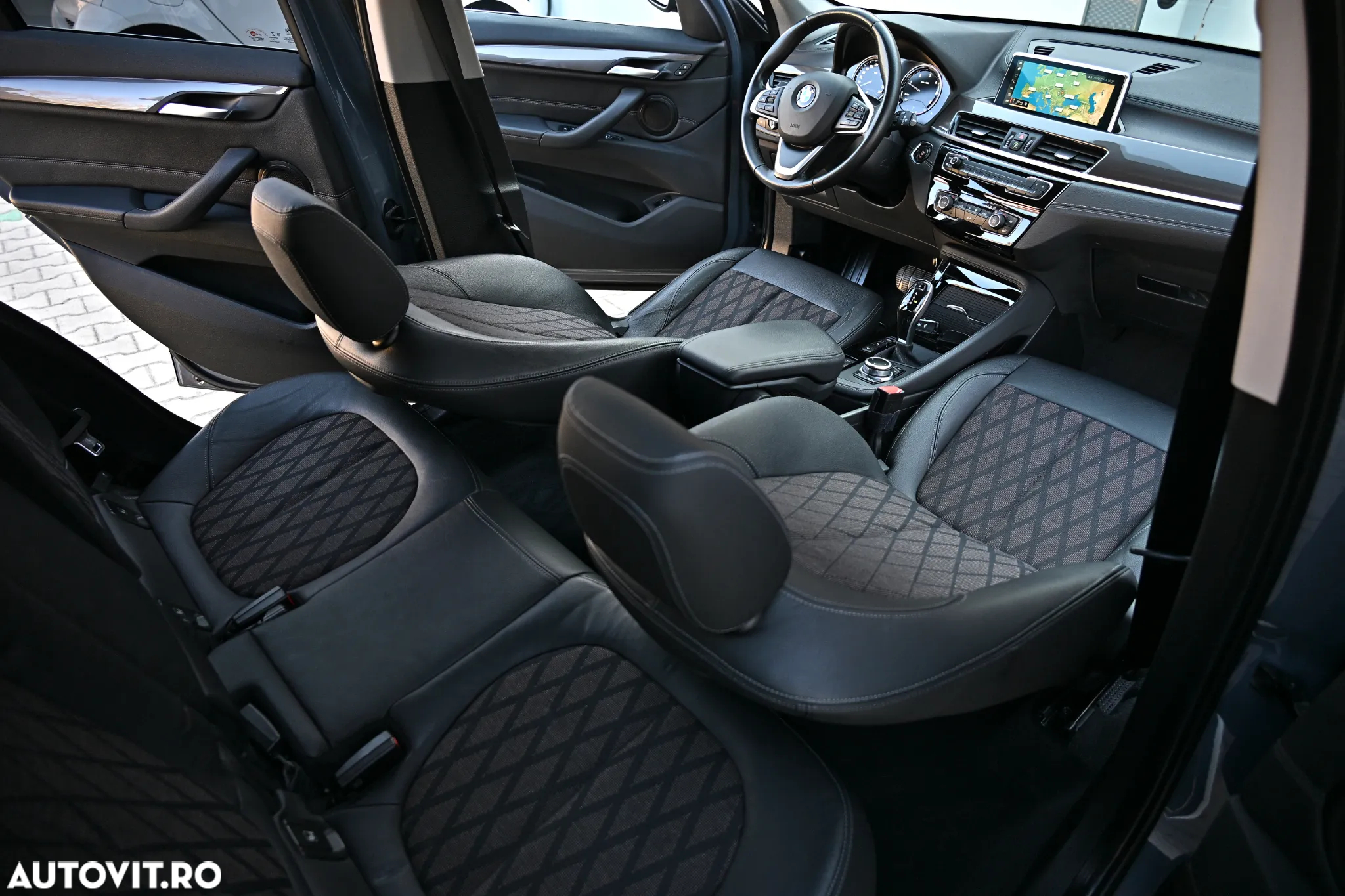 BMW X1 xDrive18d Aut. xLine - 29
