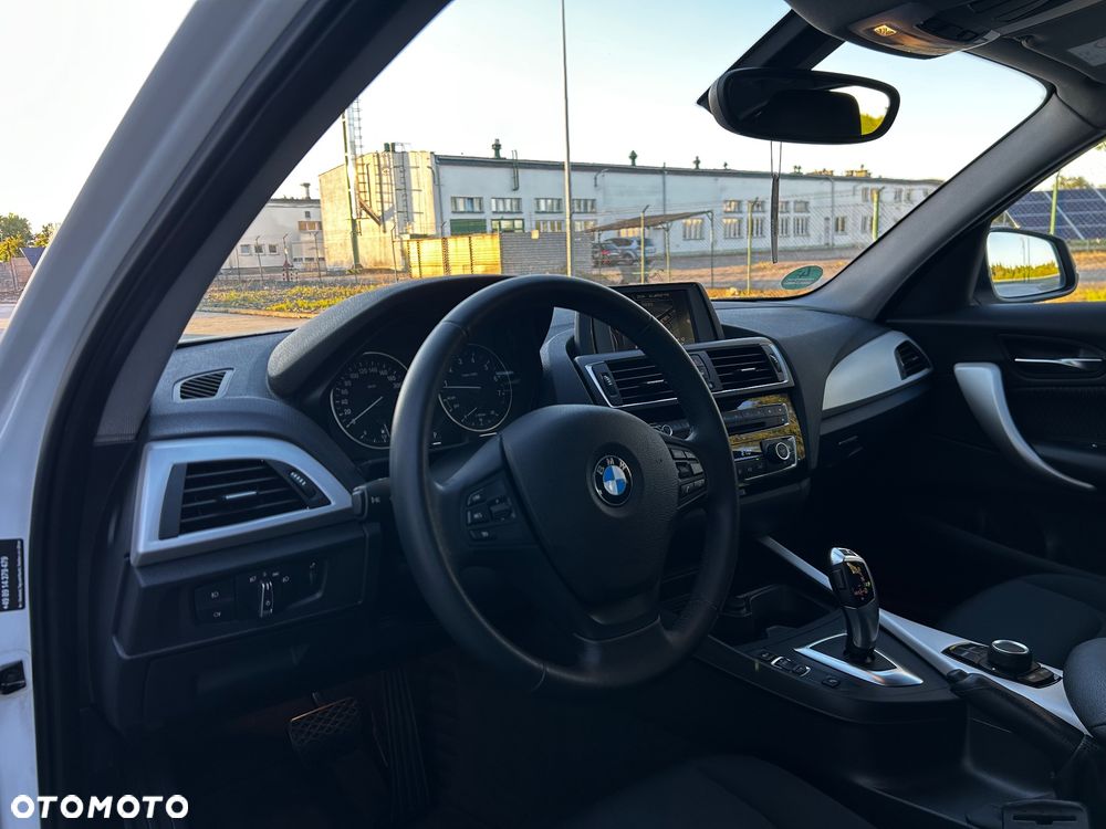 BMW Seria 1 - 33