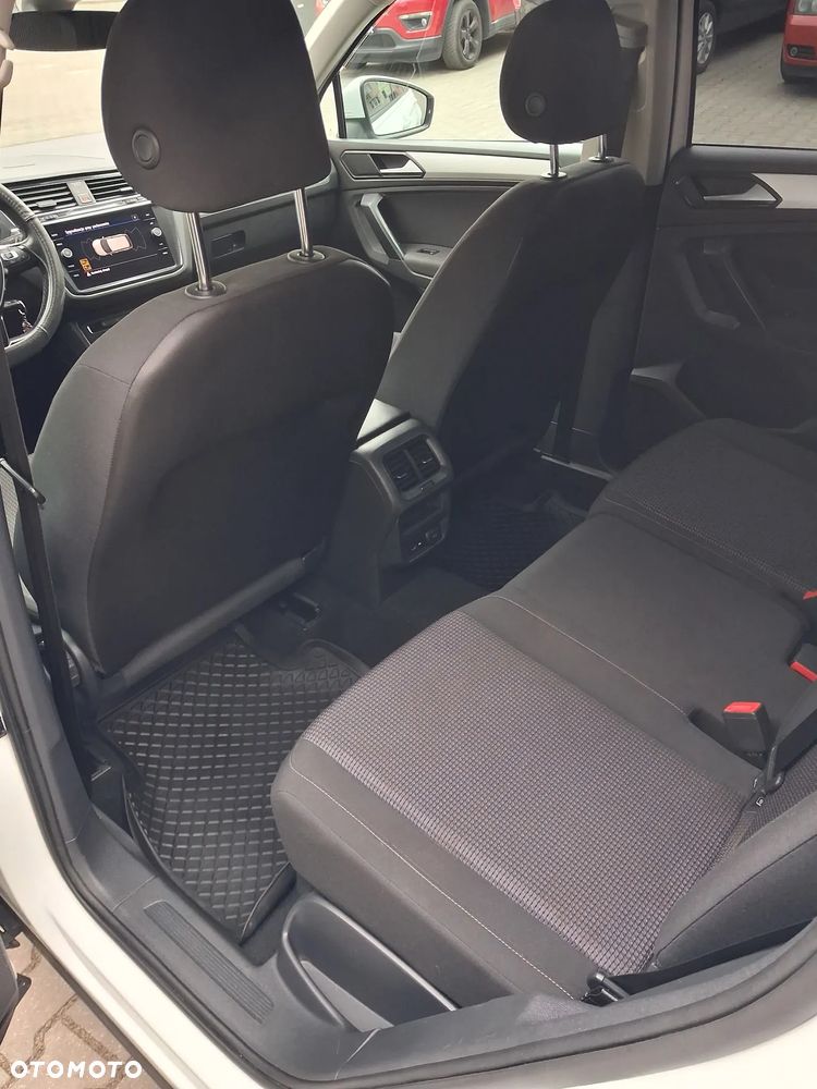 Volkswagen Tiguan - 7