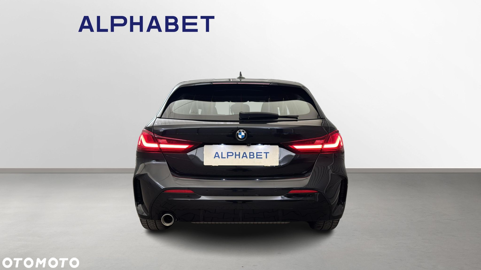 BMW Seria 1 118i - 4