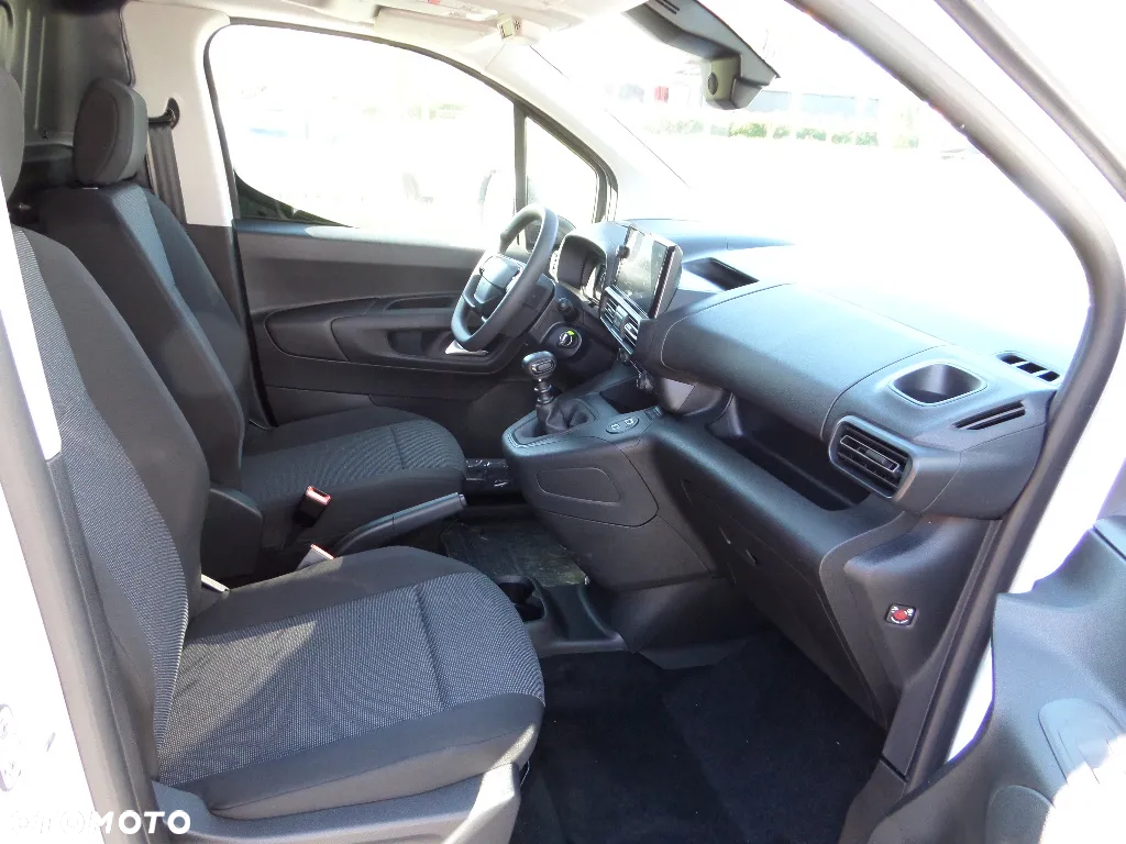 Fiat Doblo Cargo - 13