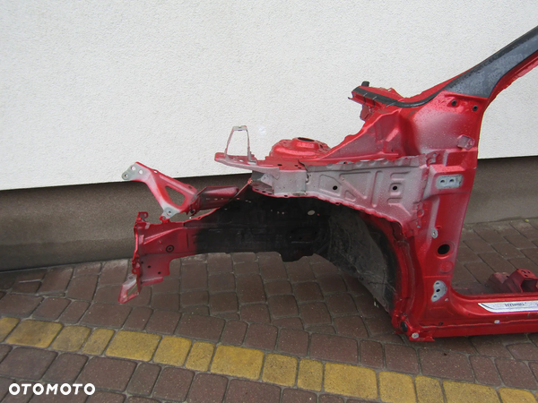 ĆWIARTKA PODŁUŻNICA LEWA  TOYOTA  YARIS CROSS 21 25R  3U5