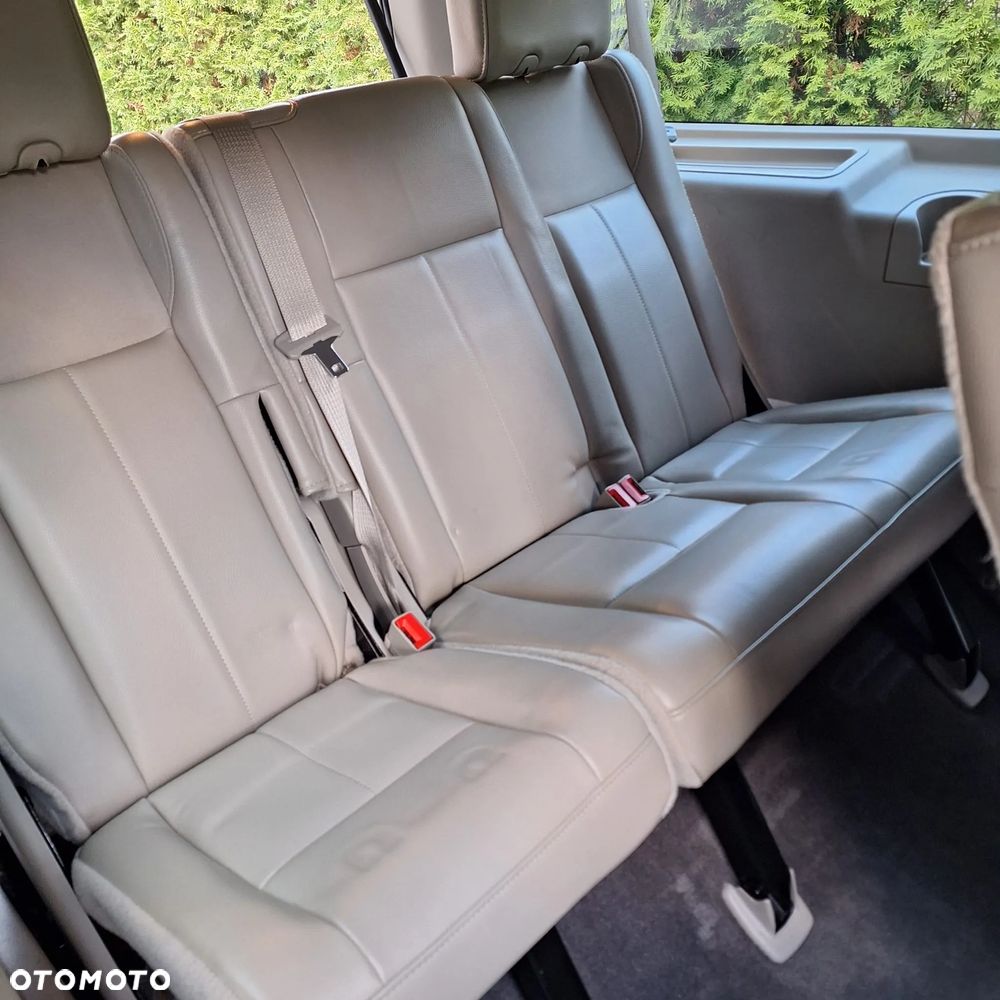 Ford Expedition - 11
