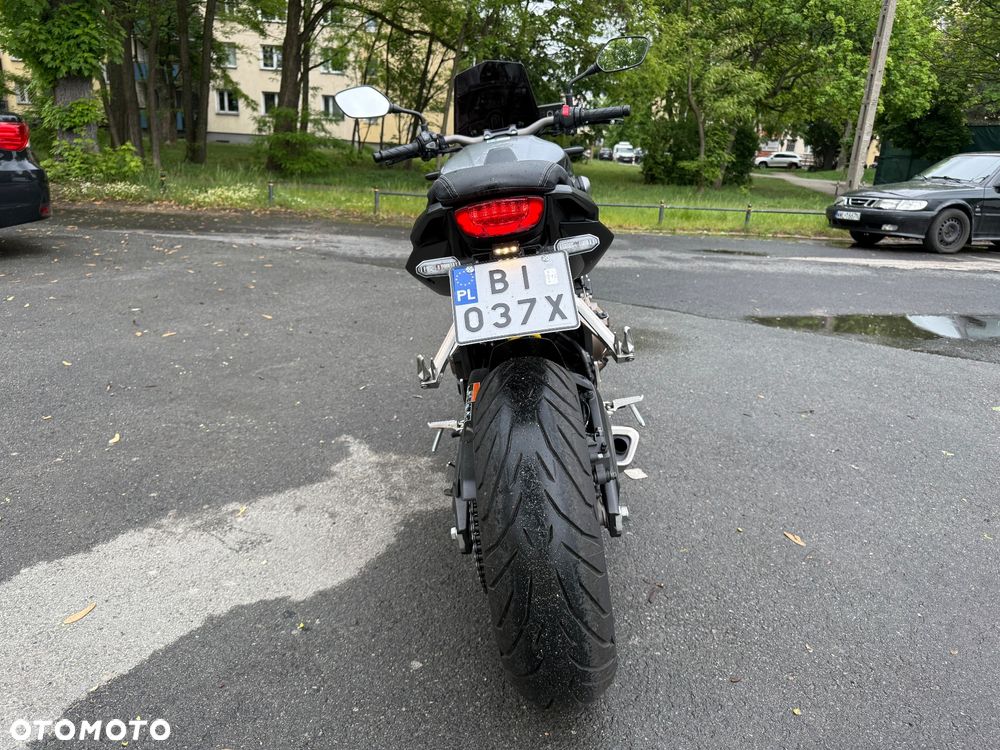 Honda CB - 4