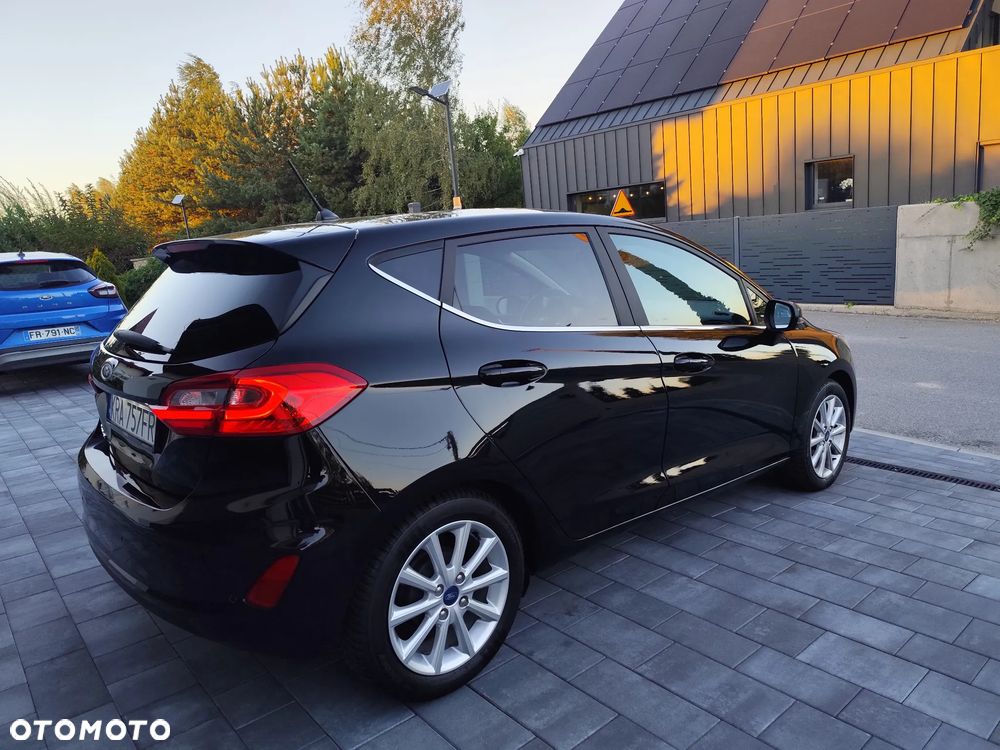 Ford Fiesta - 4