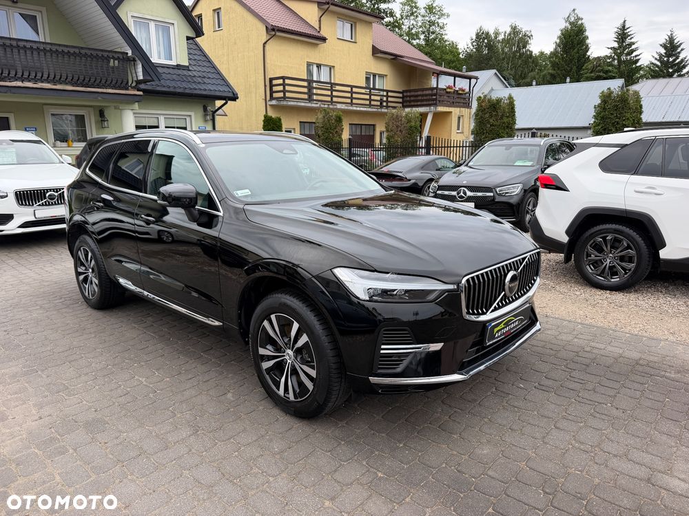 Volvo XC 60 T6 Plug-In Hybrid AWD Core - 30