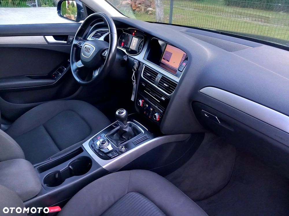 Audi A4 Avant 2.0 TDI - 7