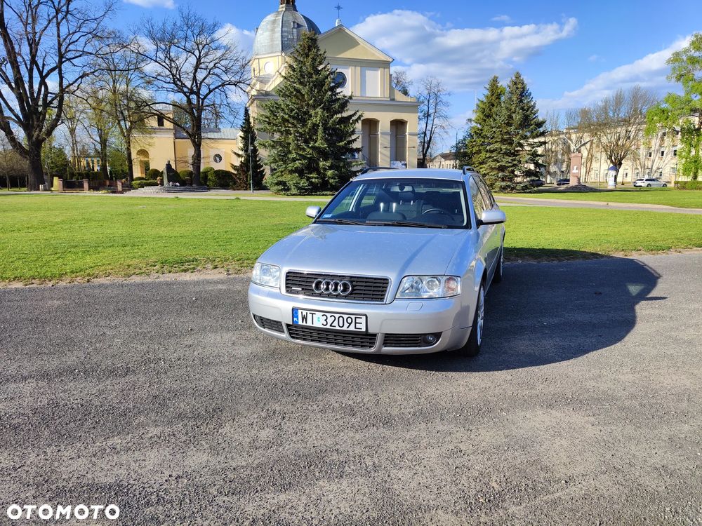 Audi A6 Avant 2.4 quattro - 10