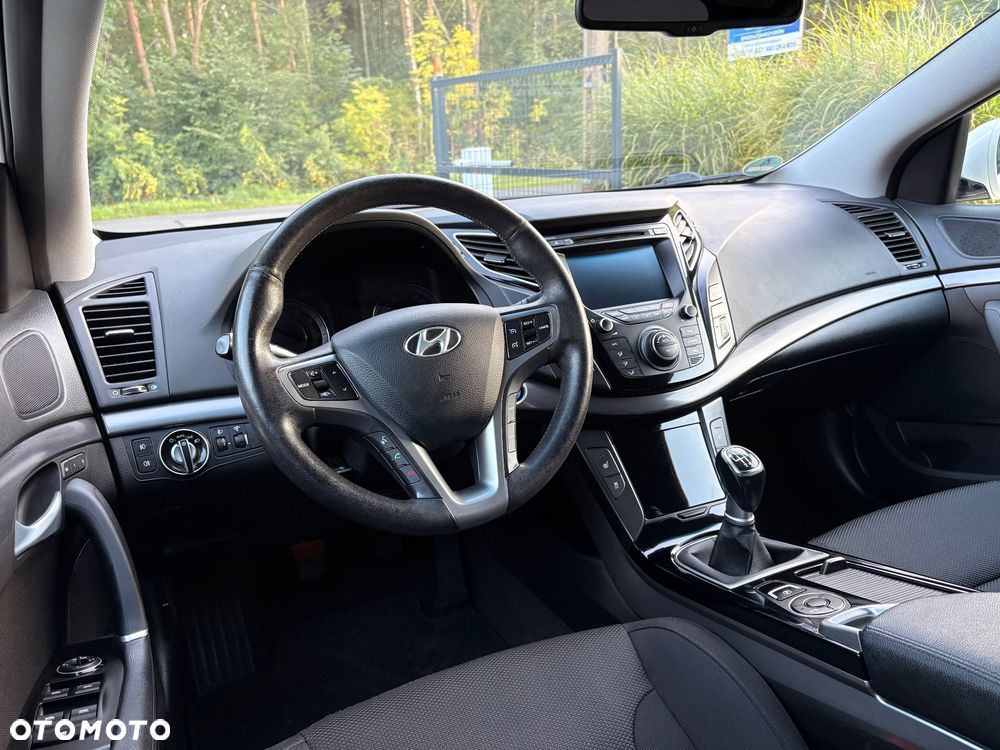 Hyundai i40 2.0 GDI Premium - 27