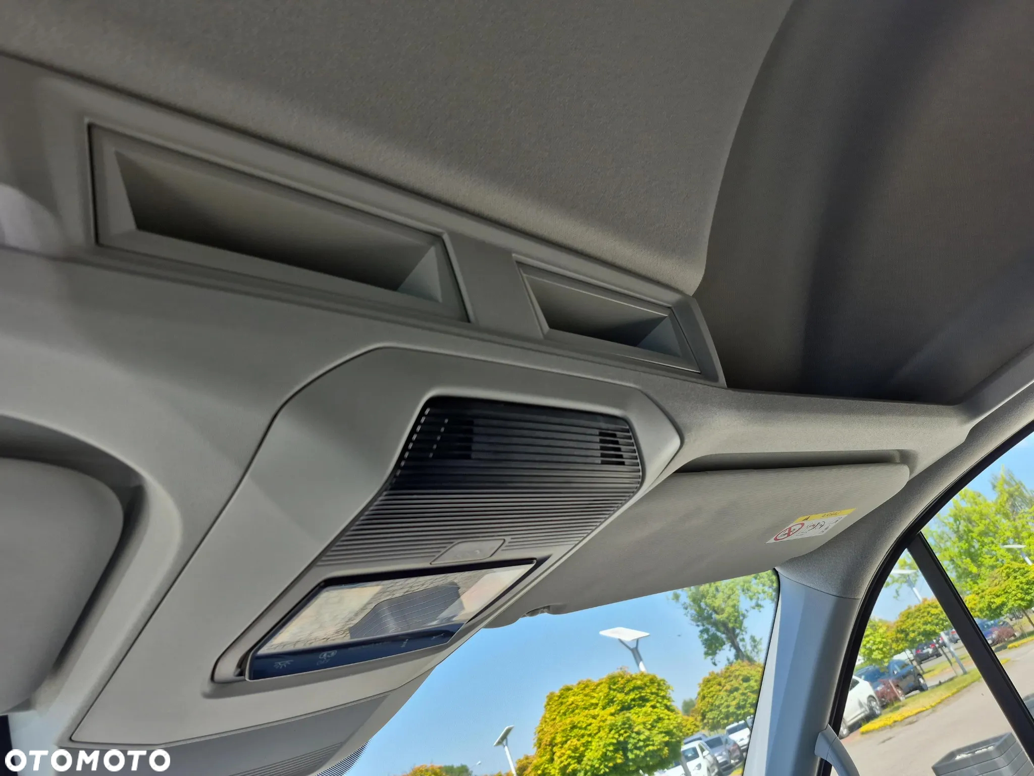 Volkswagen CRAFTER - 22