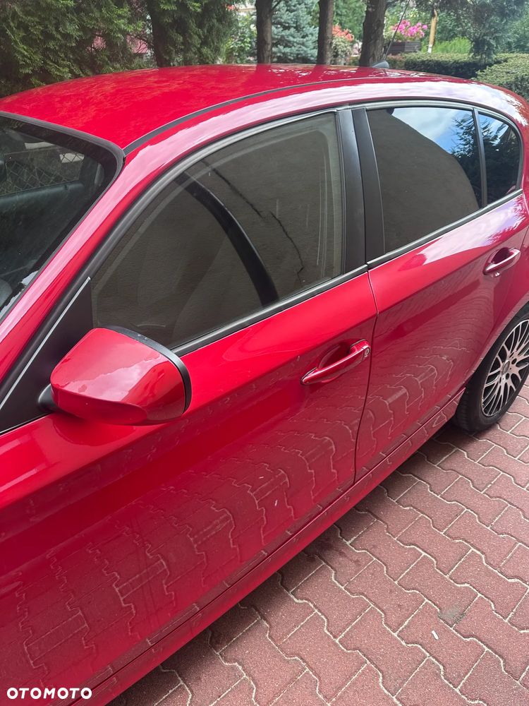 BMW Seria 1 118d - 4