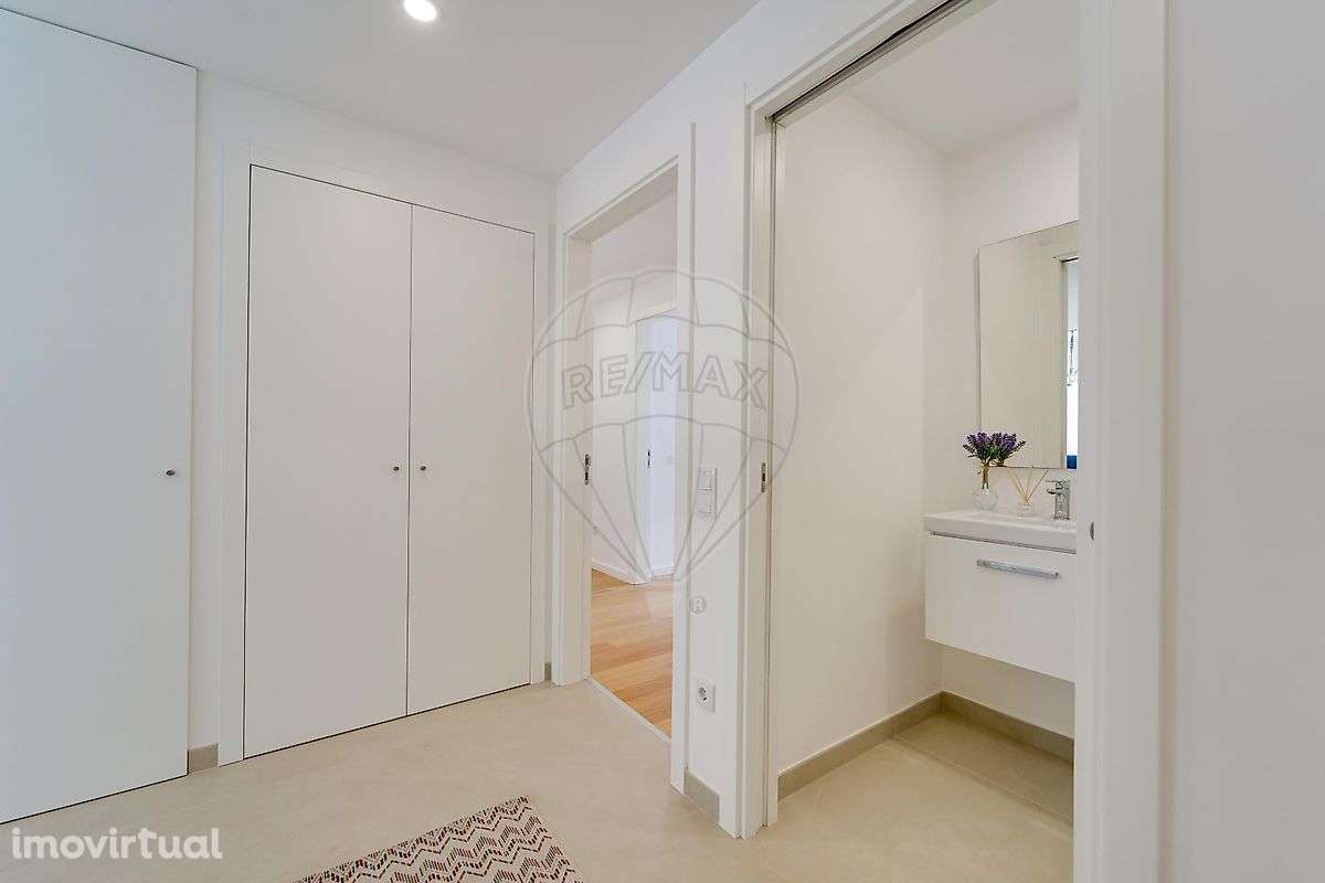 Apartamento T3 para arrendamento - Grande imagem: 2/50