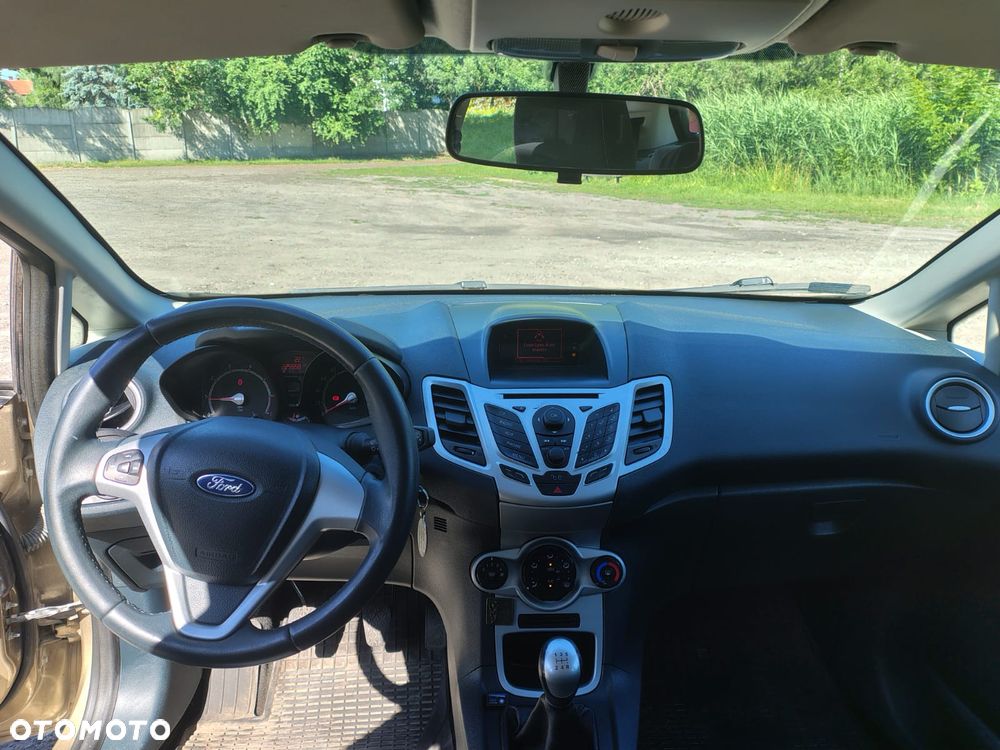 Ford Fiesta 1.25 Gold X EU5 - 8