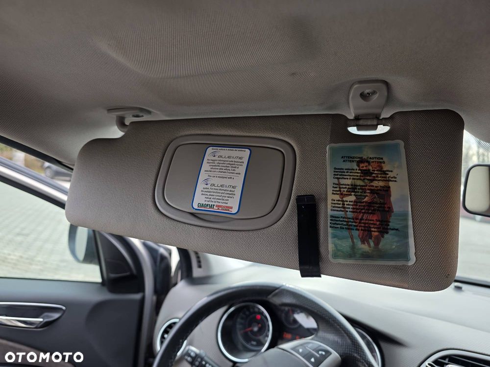 Fiat Bravo 2.0 Multijet 16V Emotion - 12