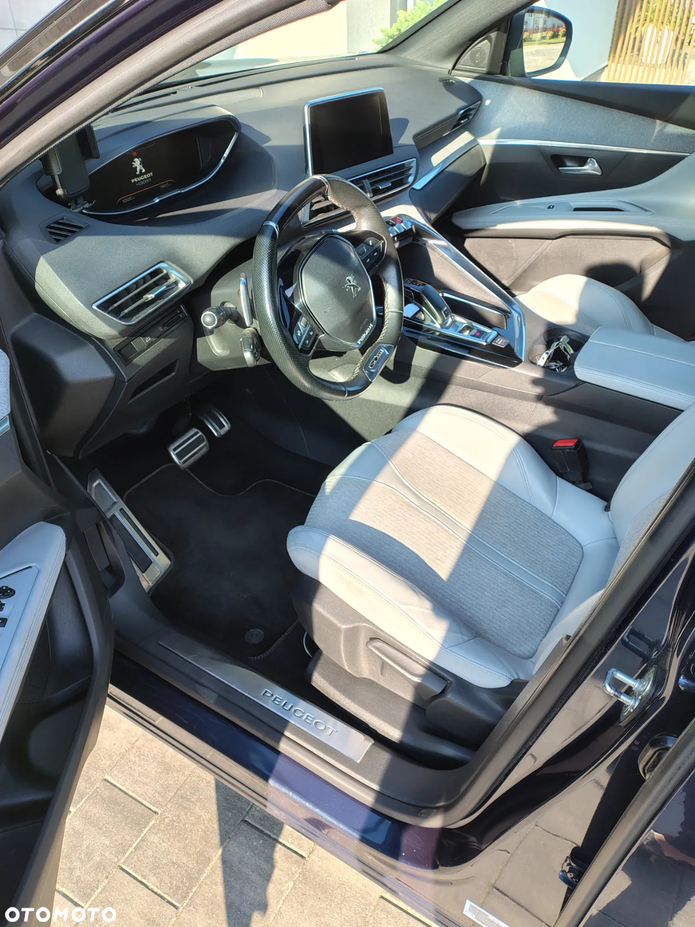 Peugeot 5008 1.2 PureTech GT S&S EAT8 - 8
