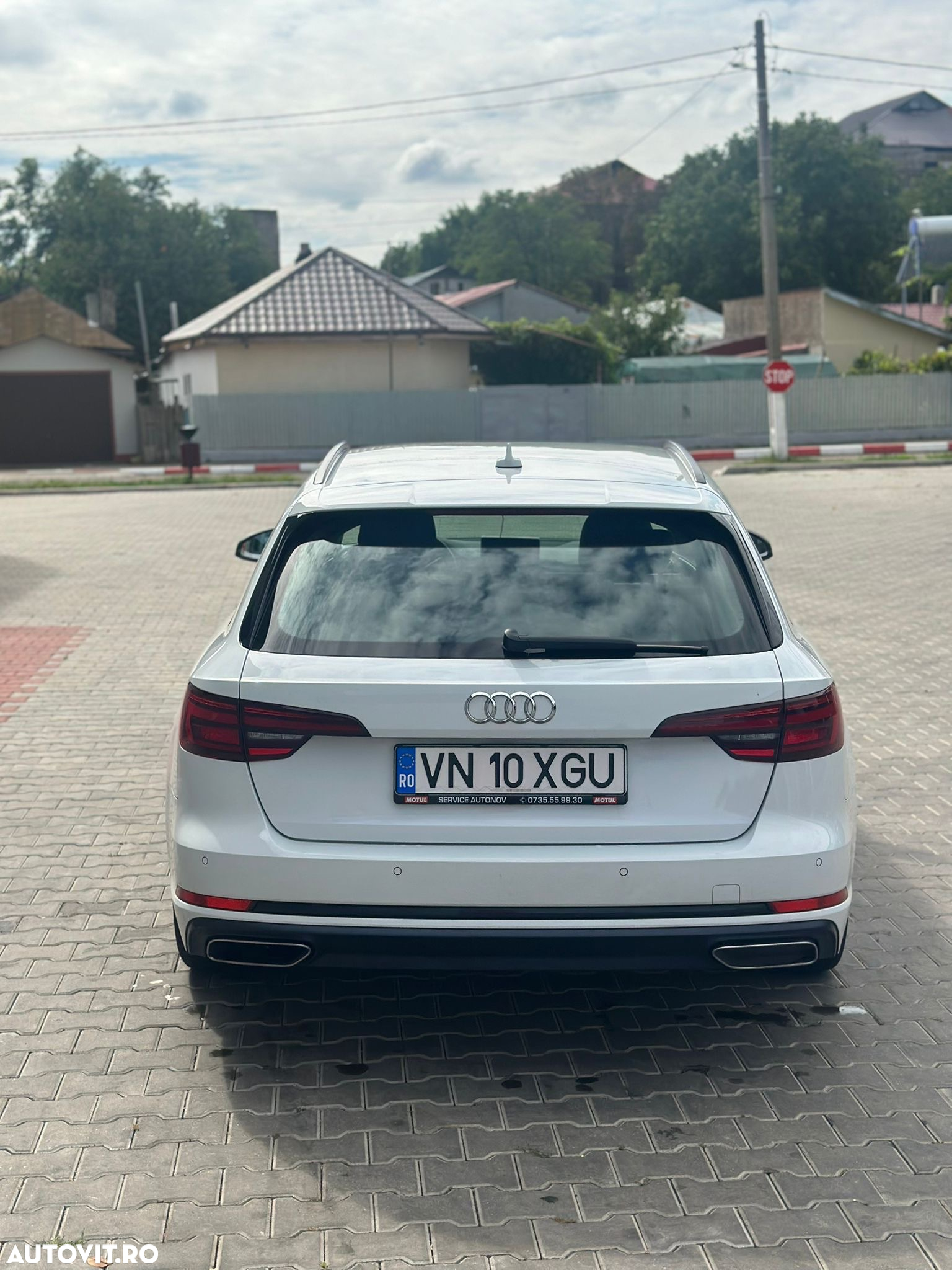 Audi A4 Avant 2.0 40 TDI S tronic Advanced - 8
