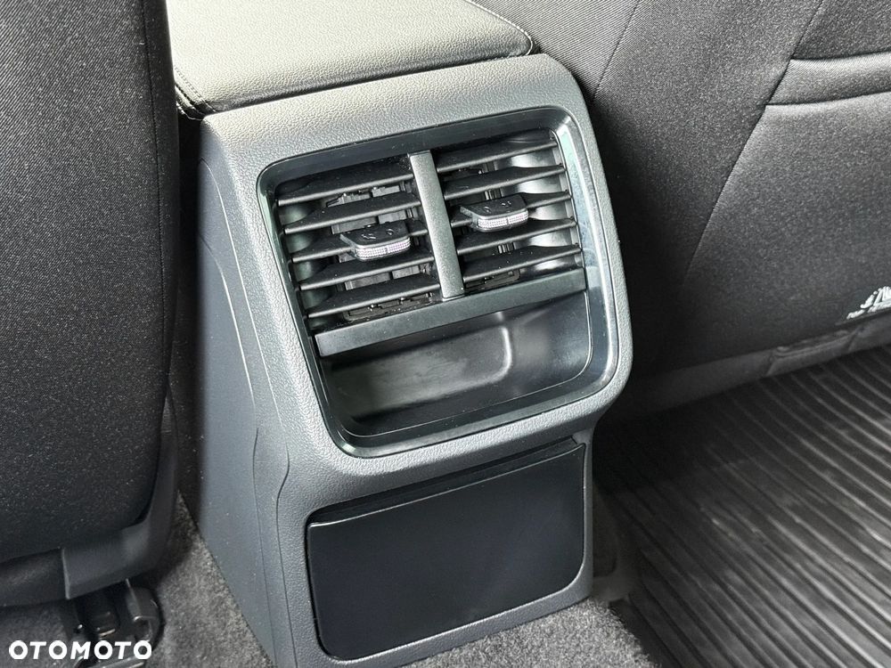 Skoda Octavia 1.5 TSI ACT Ambition - 33