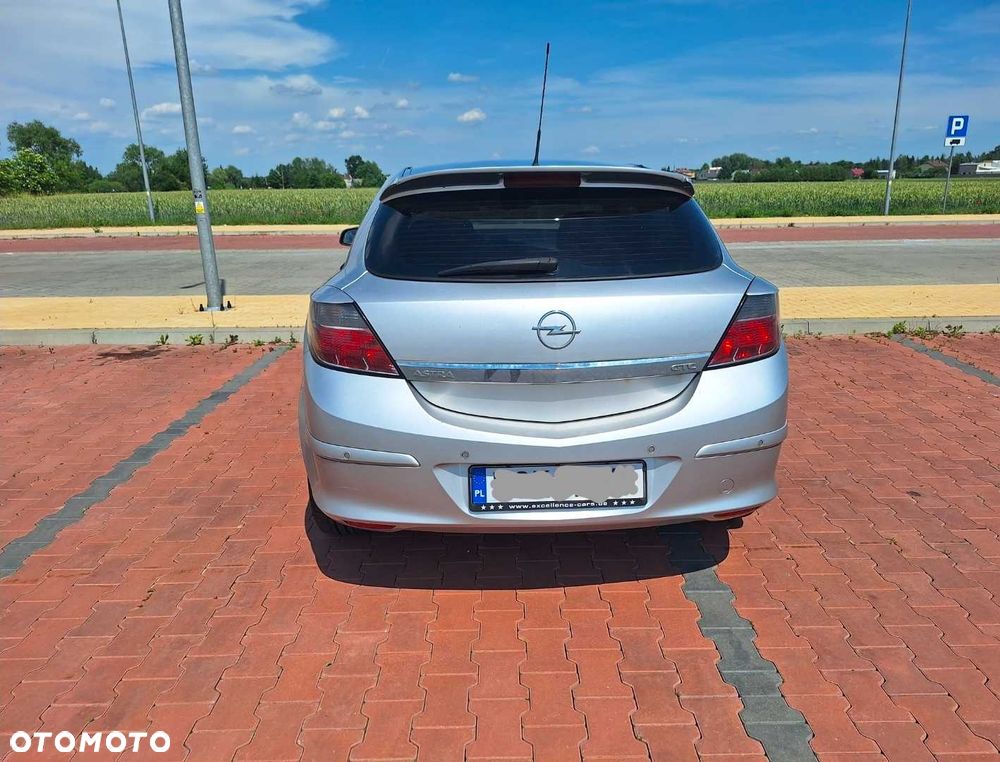 Opel Astra - 4