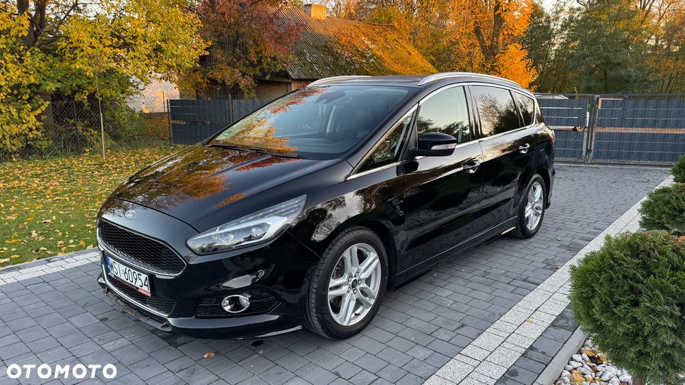 Ford S-Max