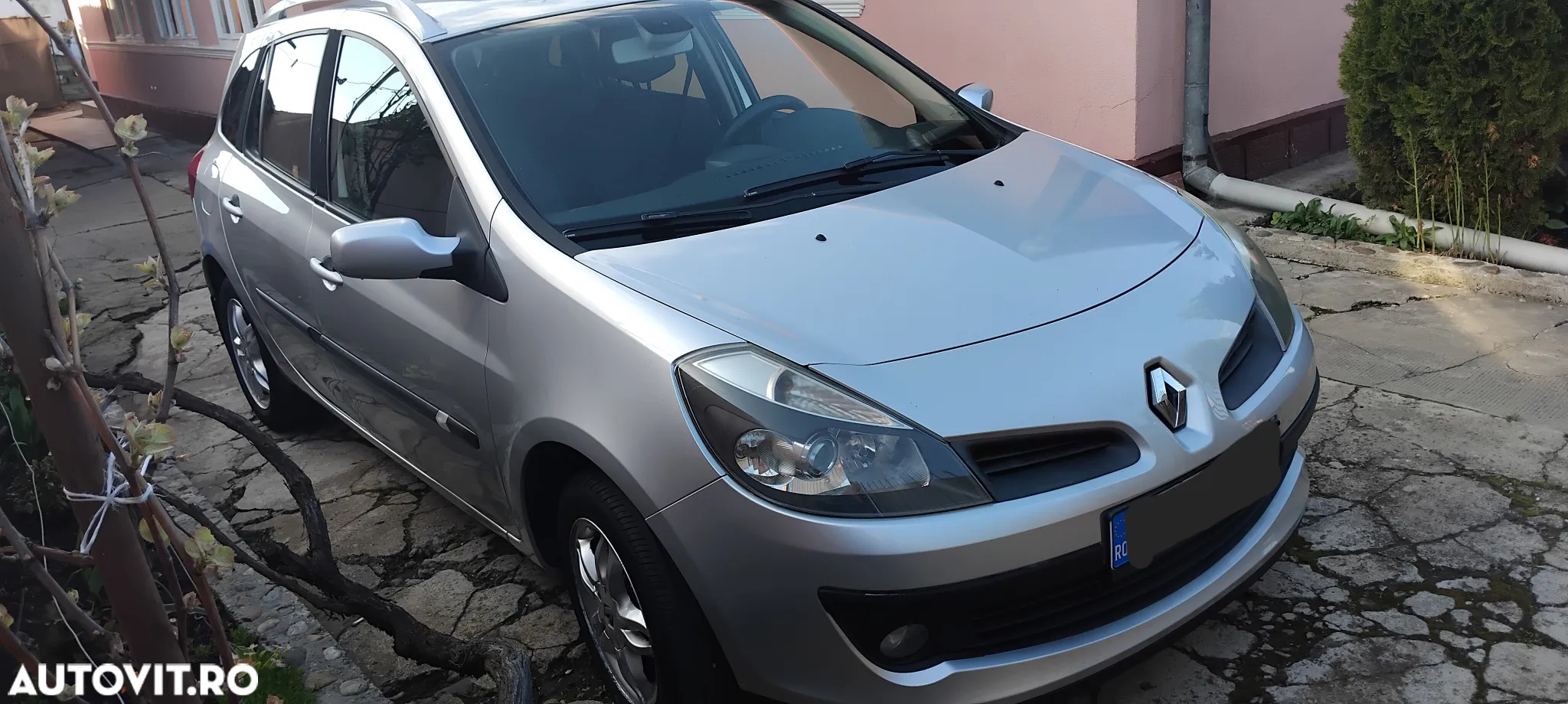 Renault Clio 1.2 16V 75 Collection - 9