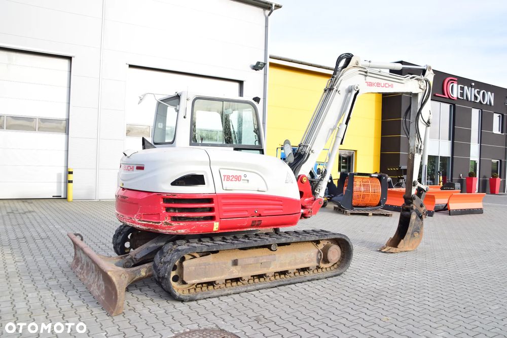 Takeuchi TB290 - 11