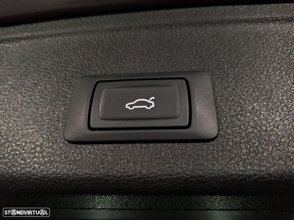 Audi A4 Avant 35 TDI Advanced S tronic - 23